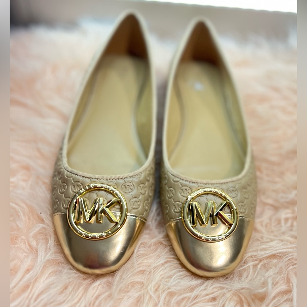 Micheal kors gold flats !!! LIMITED EDITION!!!